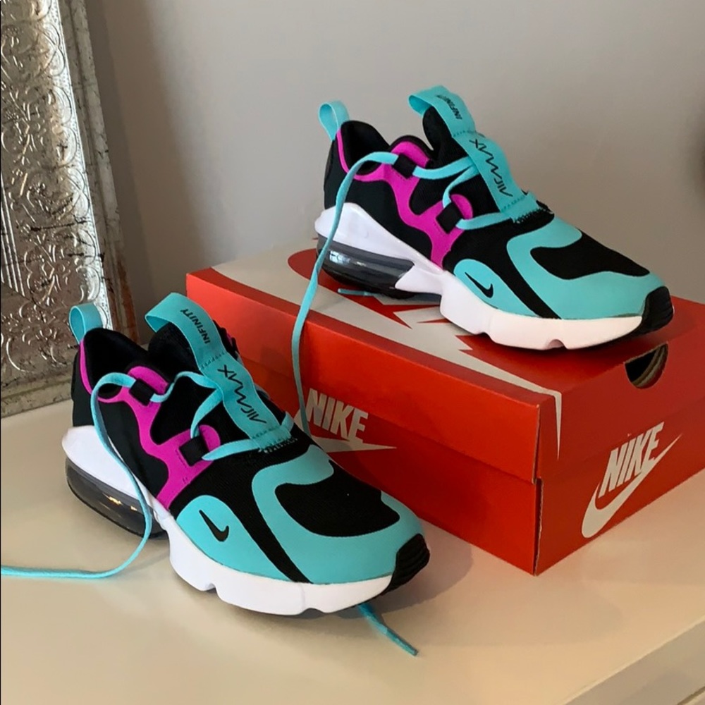 Nike Air Max Infinity Grade School Kids Sneakers